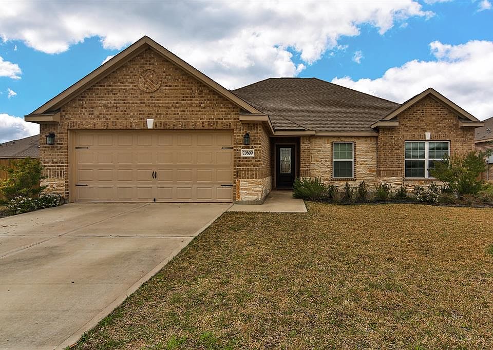 1st image of 20609 Lenen Dr