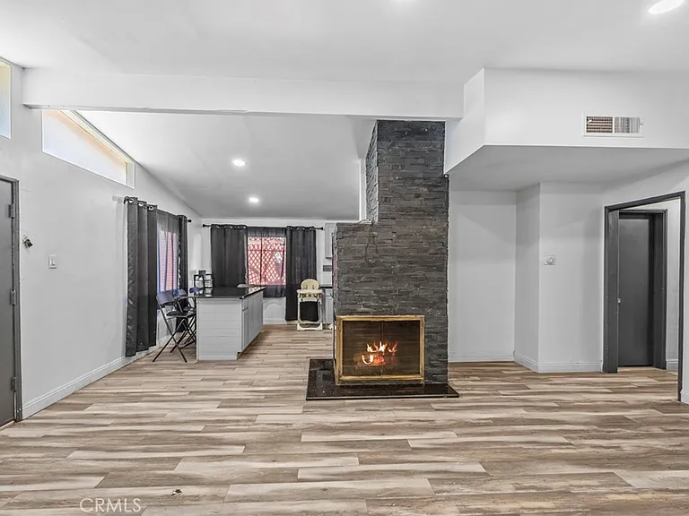 9417 Mango Ave — Photo 7