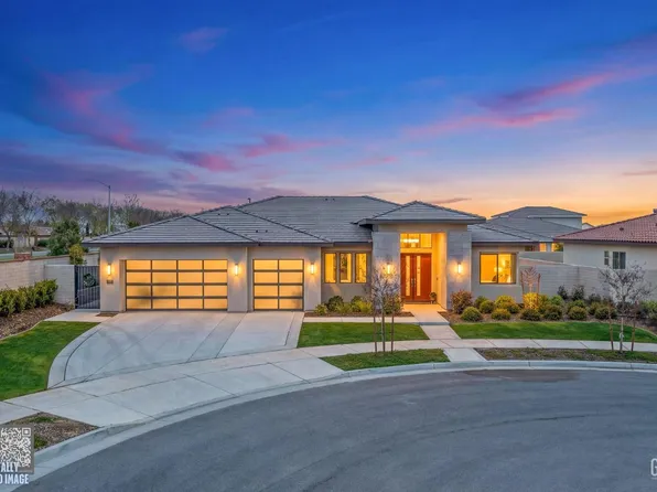 3300 Jardineire Ln, Bakersfield, CA 93311