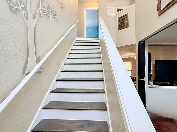 5th image of 13916 randalstone