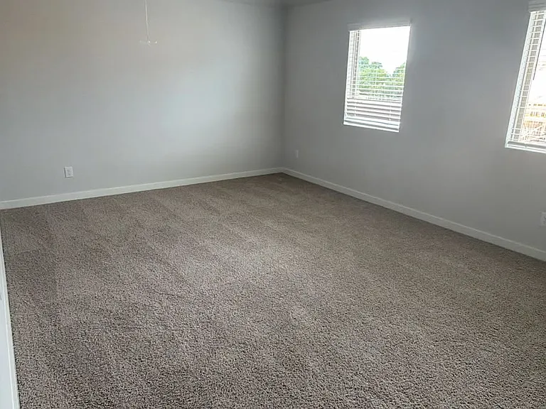 876 Sunflower Rd — Photo 12