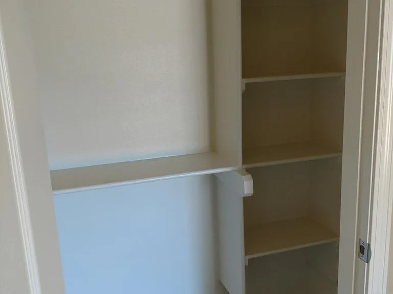 Guest Bed Closet