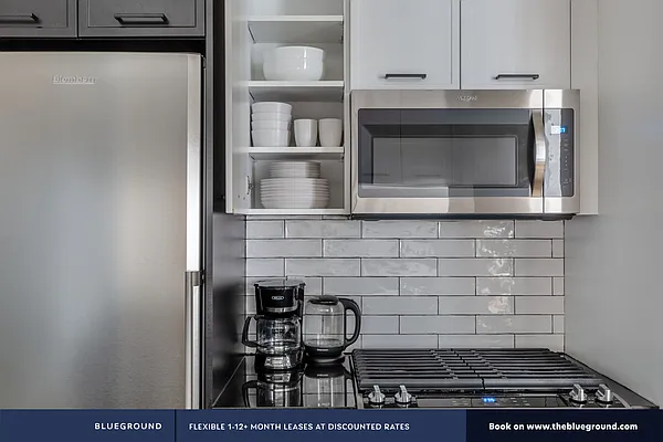 Rented by The Blueground | media 9