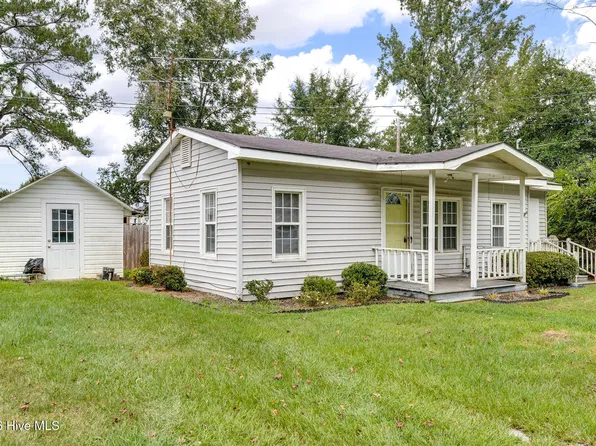 115 E Murphy Street, Wallace, NC 28466