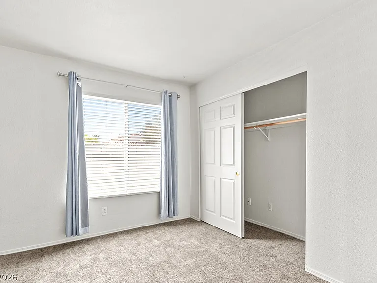 1815 Stablegate Ave — Photo 13