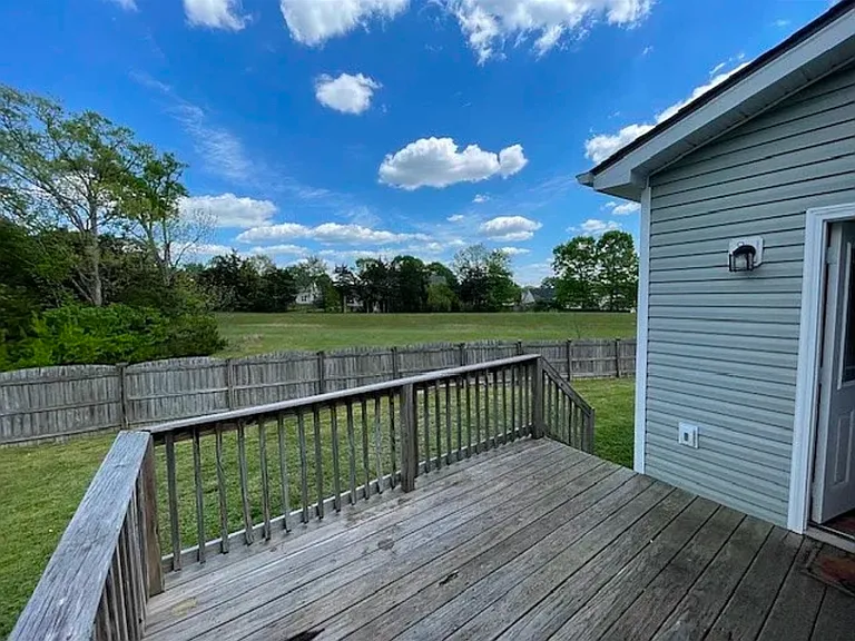 108 Amos Springs Way — Photo 19