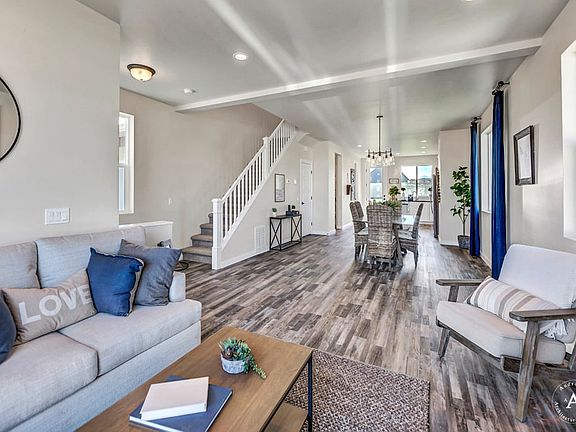 HM Garnet Great Room