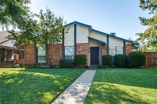1st image of 2718 April Hill Ln
