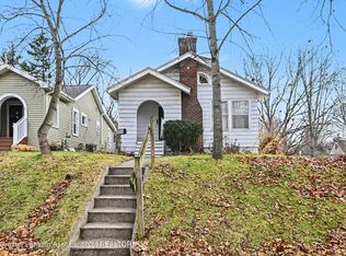 1039 Morgan St, Lansing, MI 48912