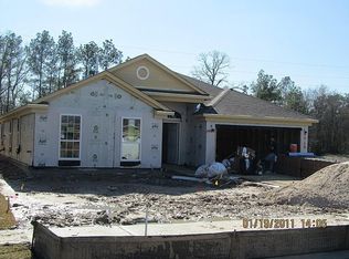 9928 Climbing Tree St, Conroe, TX 77385