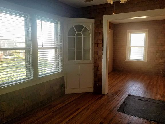 5th image of 406 Avenue M