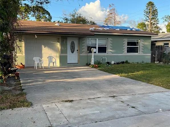 1787 Shore Acres Blvd NE, Saint Petersburg, FL 33703