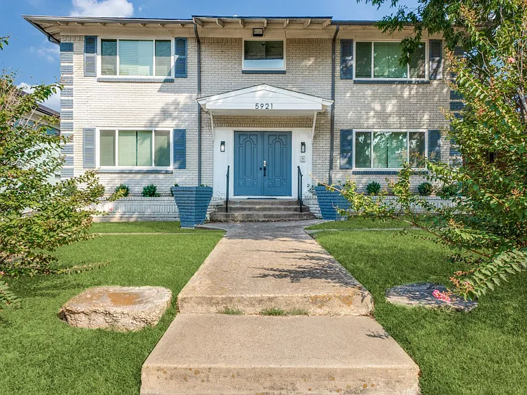 5921 Gaston Ave — Photo 19