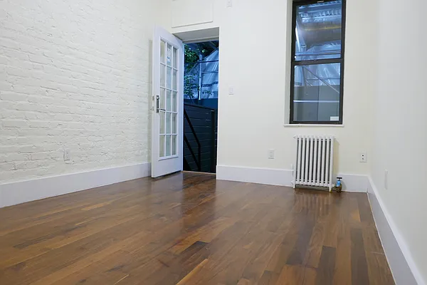 Rented by JK Dansar Corp | media 19