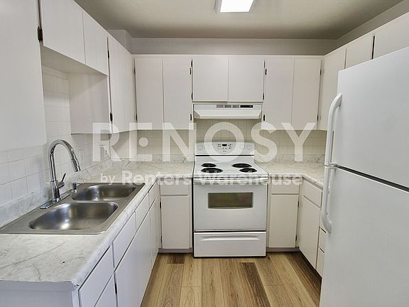 5th image of 85 S 18th Ave APT 1