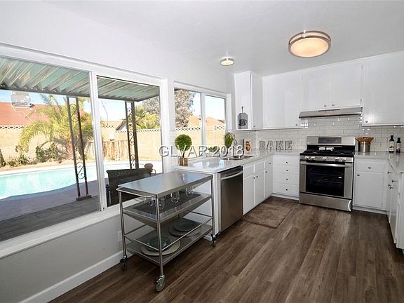 2nd image of 7016 Acorn Ct