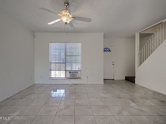4th image of 11640 Tony Acosta Ct