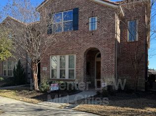 6726 Deleon St, Irving, TX 75039