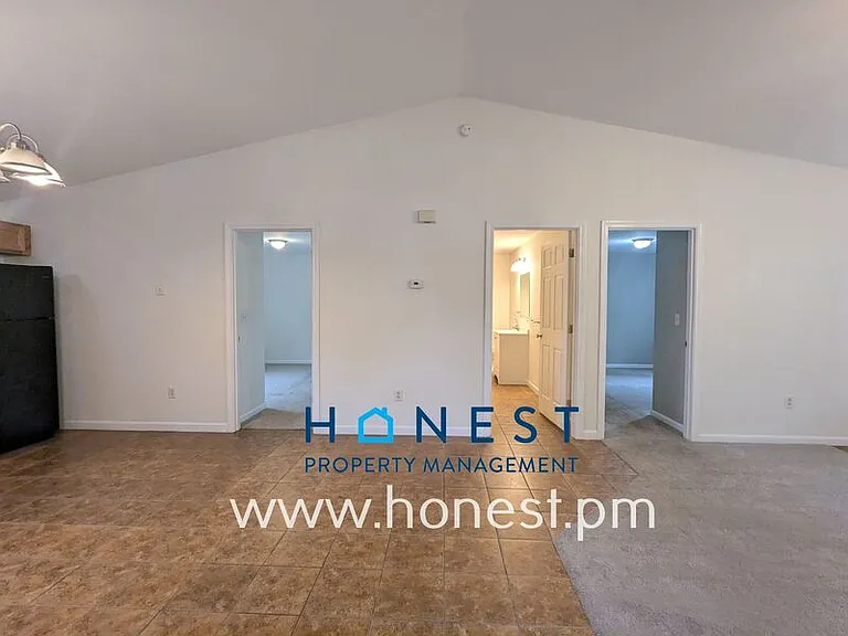 5 Crooker St #2 — Photo 14