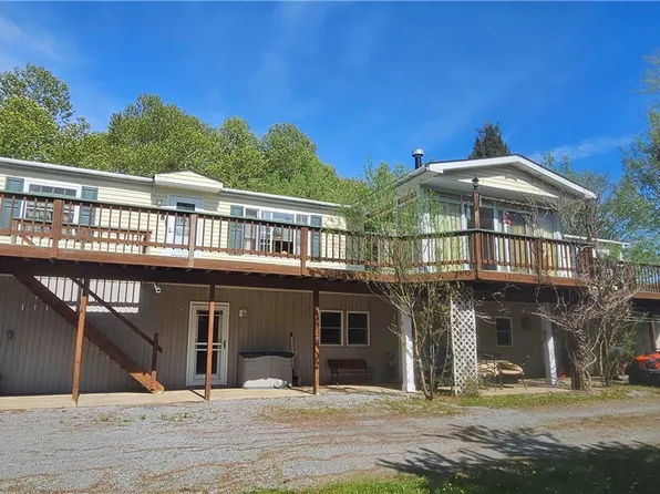 312 Al Pekrul Rd, Roxbury, NY 12474