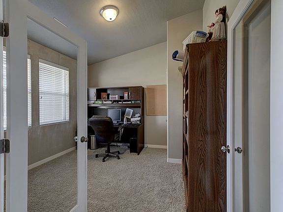 4th image of 6087 Beechwood St