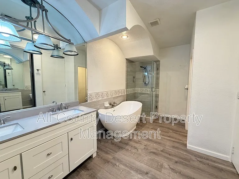 9591 Capiland Rd — Photo 13