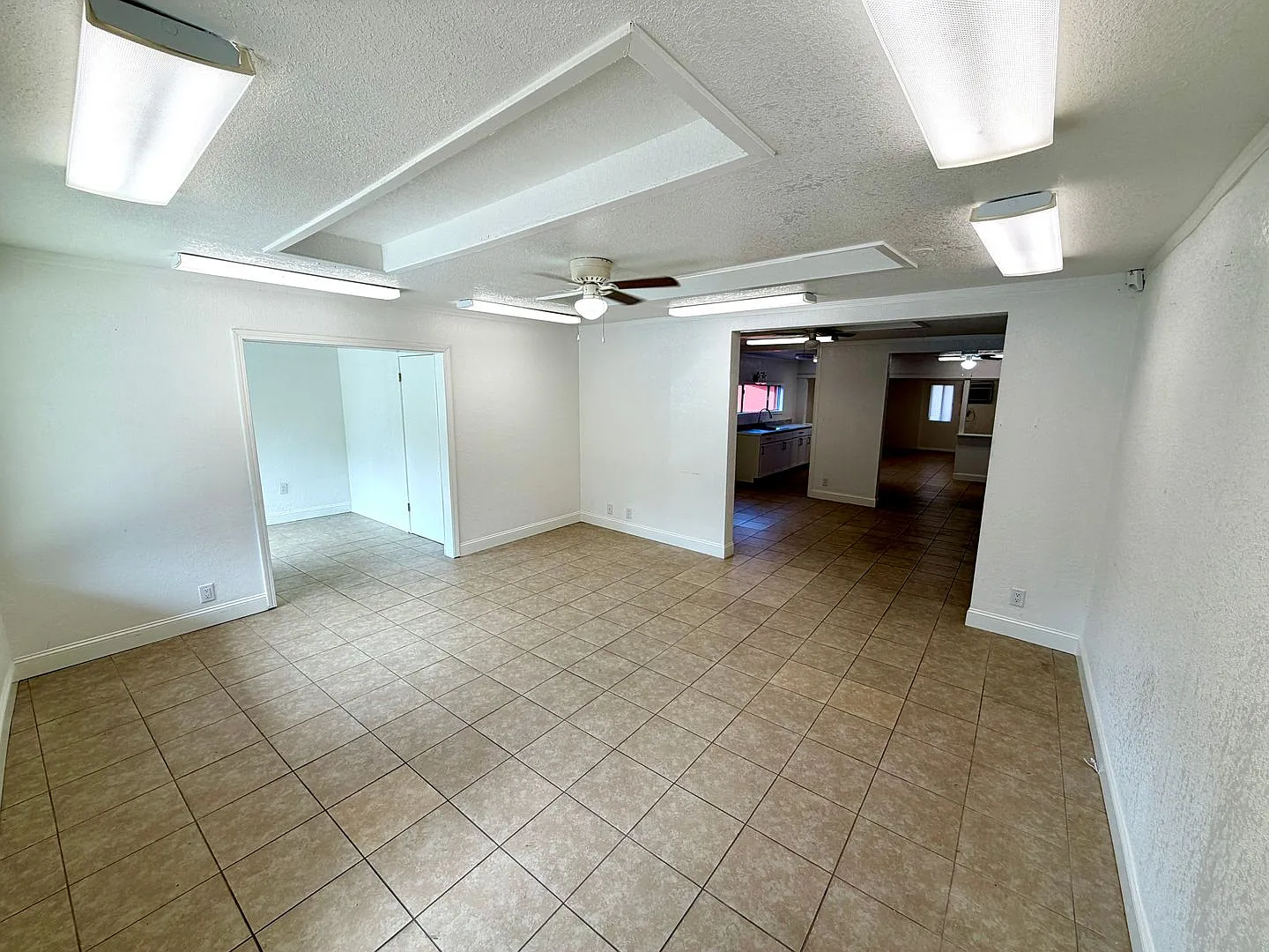 Jamestown Commercial Space — Photo 4