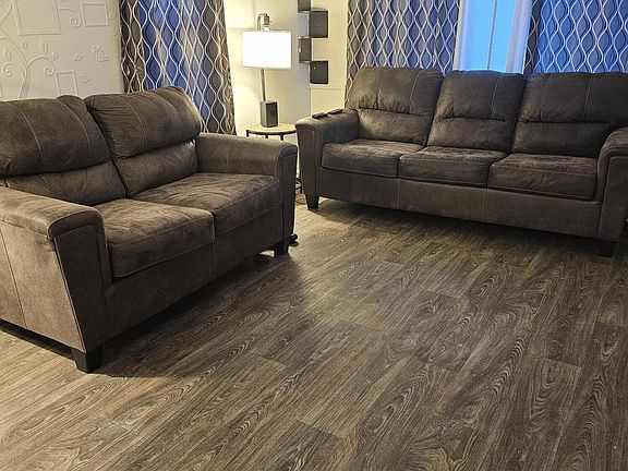 2nd image of 2083 Bradley Ave