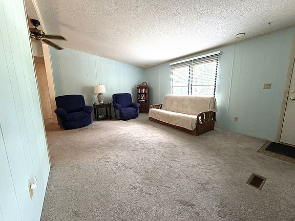 4th image of 3443 Piedmont Trl #411