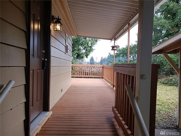 5th image of 8805 52nd Avenue Ct E #14