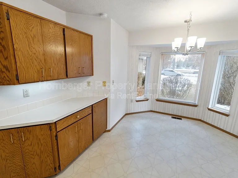 1603 E 33rd Ave #1603 — Photo 9