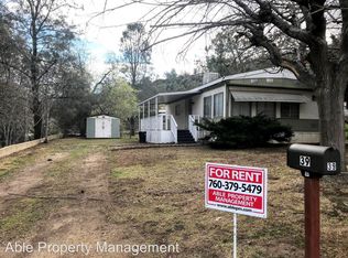 39 Salaine Dr, Bodfish, CA 93205