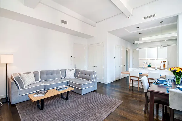 Rented by Compass | media 9