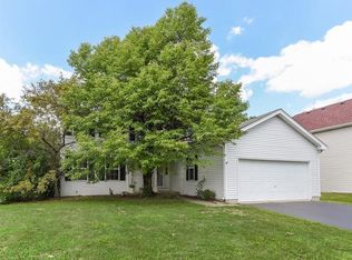 1752 Red Bud Rd, Bolingbrook, IL 60490