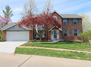 3016 Olde Post Rd, Saint Louis, MO 63129