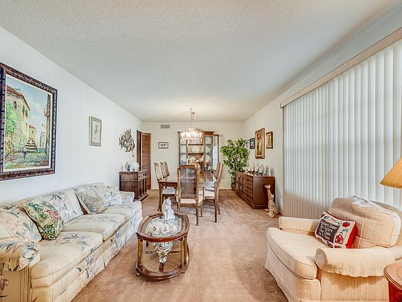 3rd image of 6976 Granero Dr