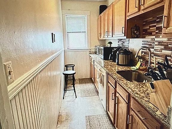 Galley Kitchen - Prep/Storage/Sink area