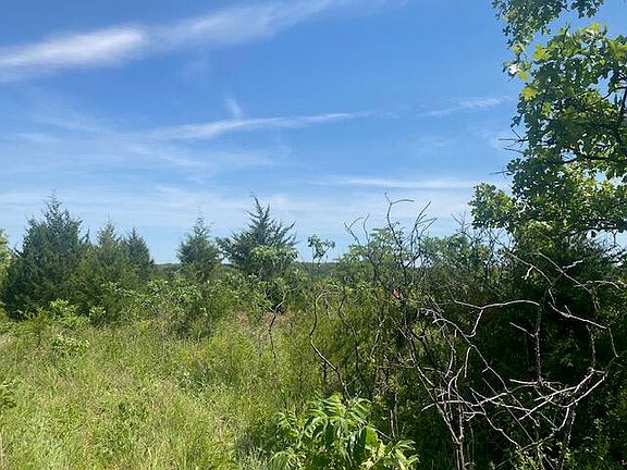 3rd image of 001 Flint Hollow Road