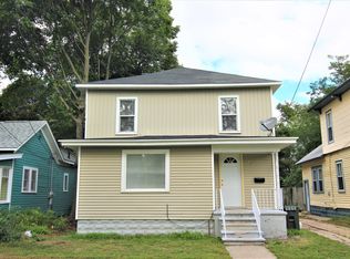 102 Iona Ave, Muskegon, MI 49442