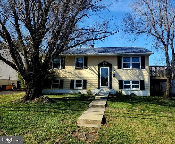 1st image of 1004 Lovelace Way