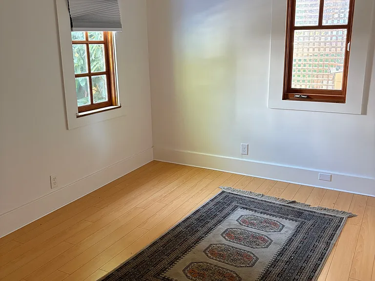 4311 Salem St — Photo 4