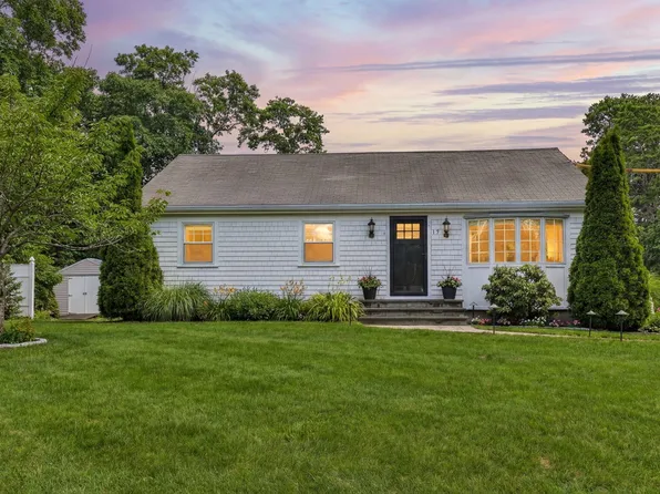 17 Kings Way, Orleans, MA 02653