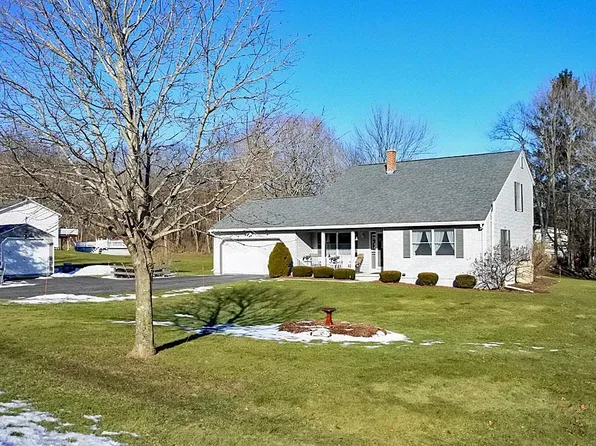 90 Westside Court, West Rutland, VT 05777