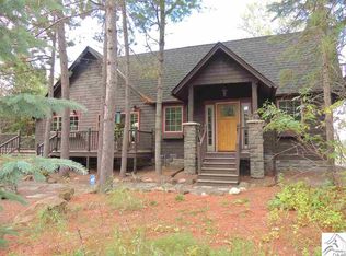199 S Clearwater Rd, Grand Marais, MN 55604