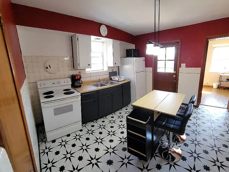 5020 Fyler Ave #1 — Photo 3
