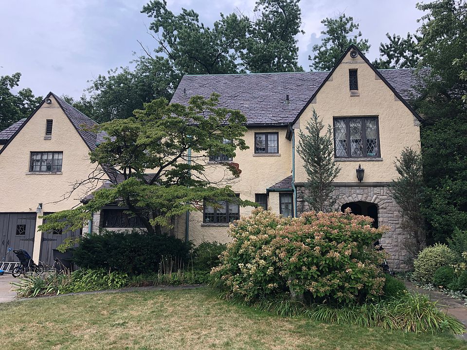 1st image of 17370 Fairway Dr