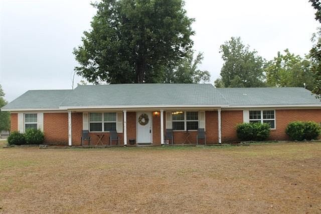 1st image of 174 Ella Dr