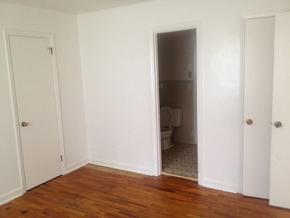 4th image of 130 Woodland Ave APT A
