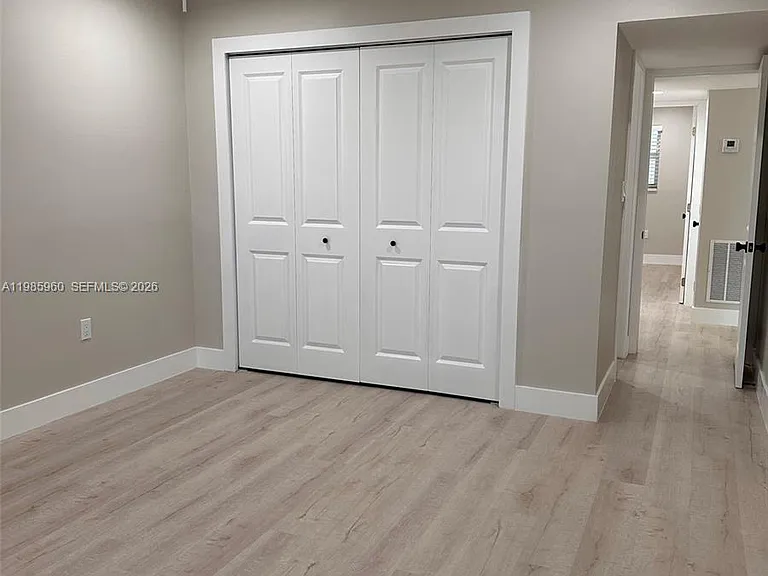 708 Victoria Dr #101 — Photo 13