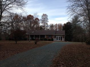1028 Hidden Valleys Rd, Palmyra, VA 22963